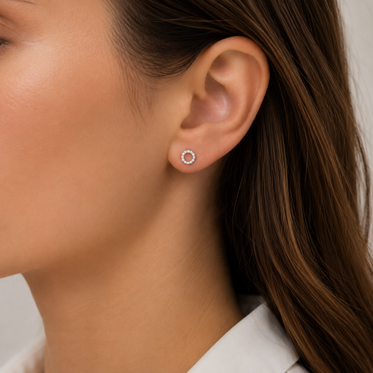9ct White Gold 0.25ct Lab Grown Diamond Circle Studs