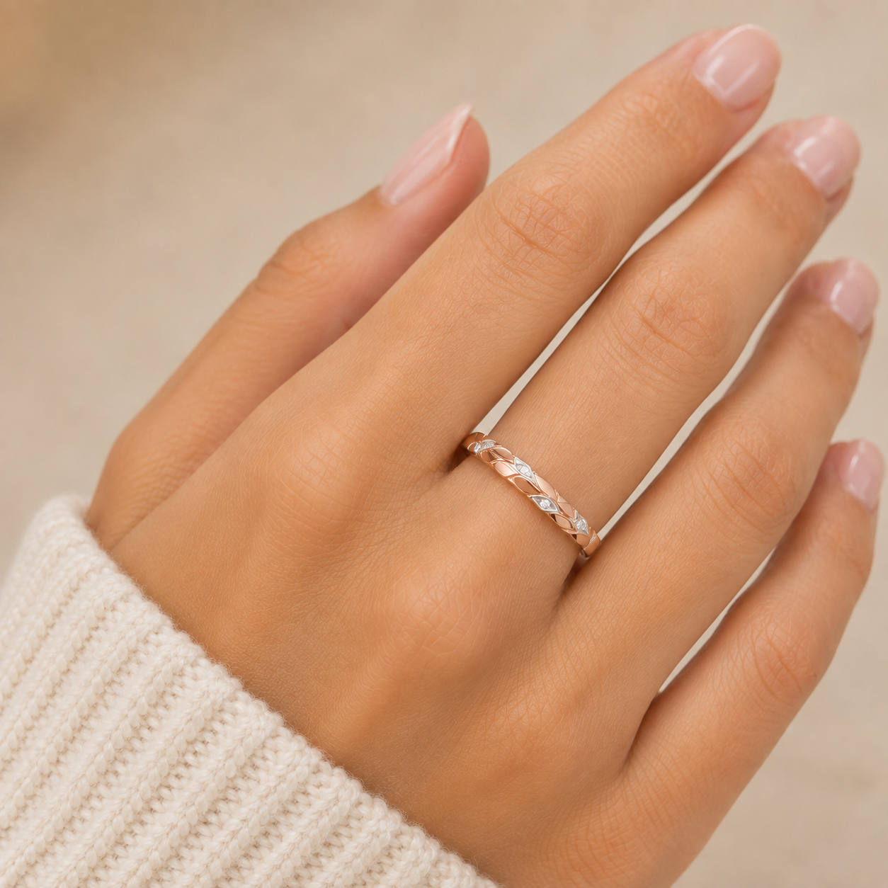 9ct rose gold diamond leaf pattern ring