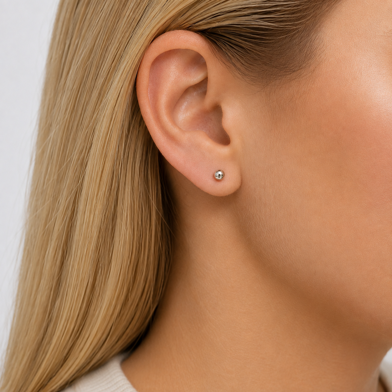 Sterling Silver polished 5mm ball stud earrings