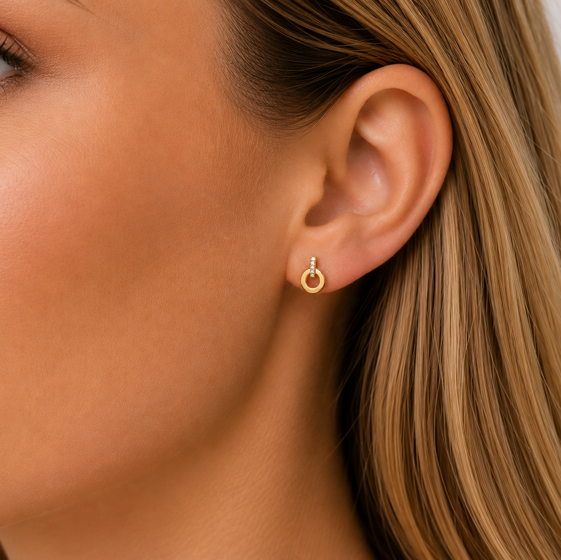 9ct Yellow Gold 0.03ct Diamond Circle Studs