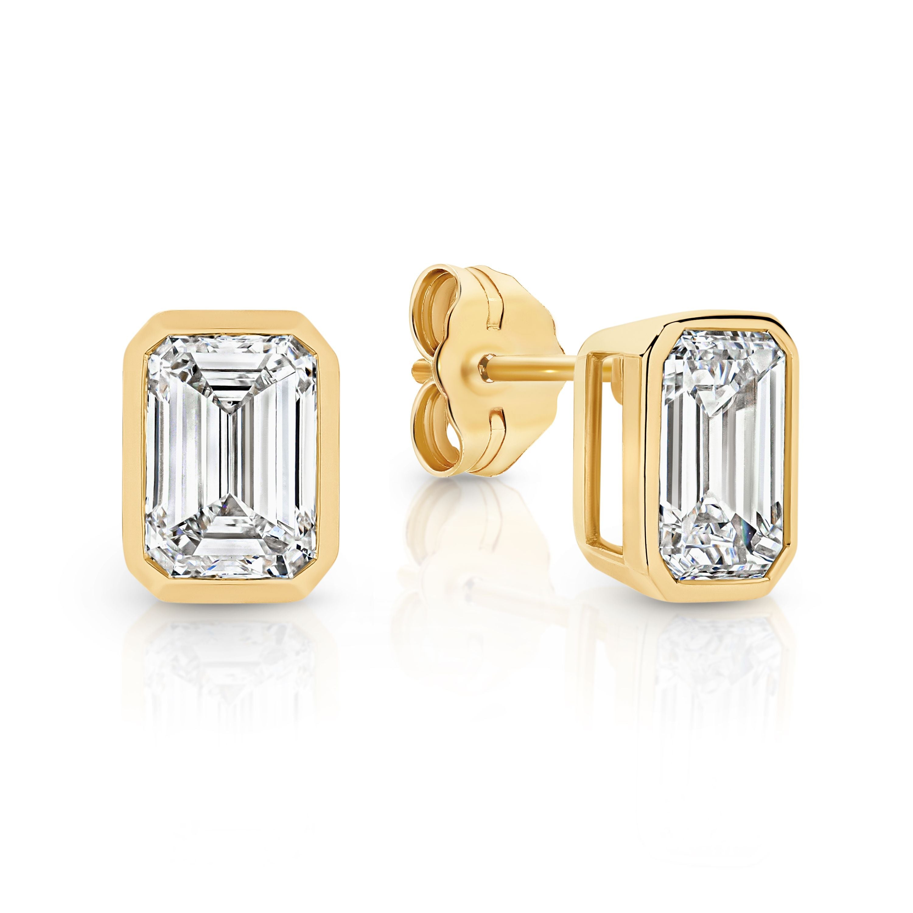 9ct Yellow Gold 1.00ct Emearld Cut Lab Diamond Bezel Set Studs