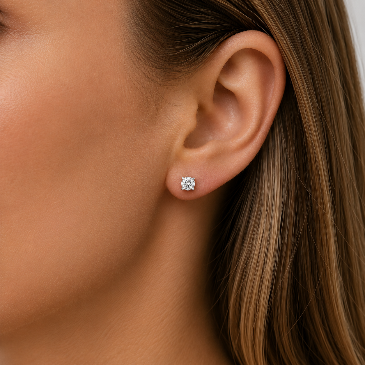 9ct gold 1.00ct lab grown diamond studs
