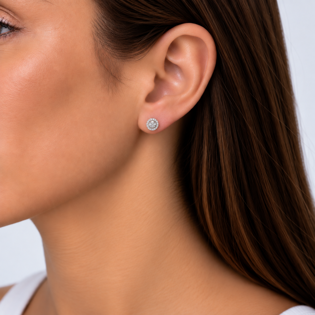 9ct white gold 0.22ct diamond halo stud earrings