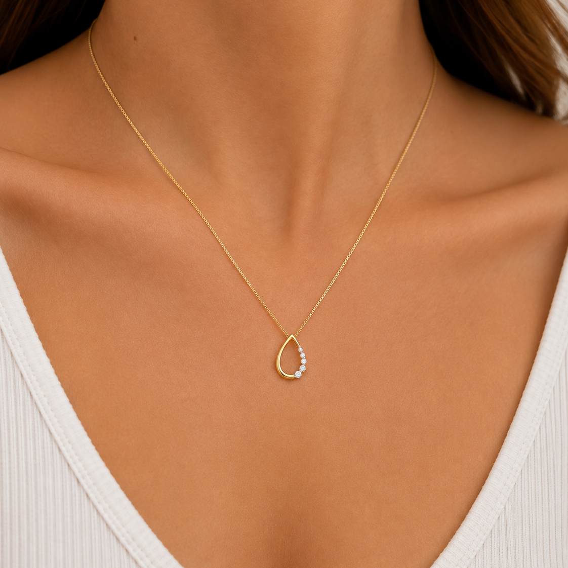 9ct yellow gold 0.05ct diamond pear shape slider pendant